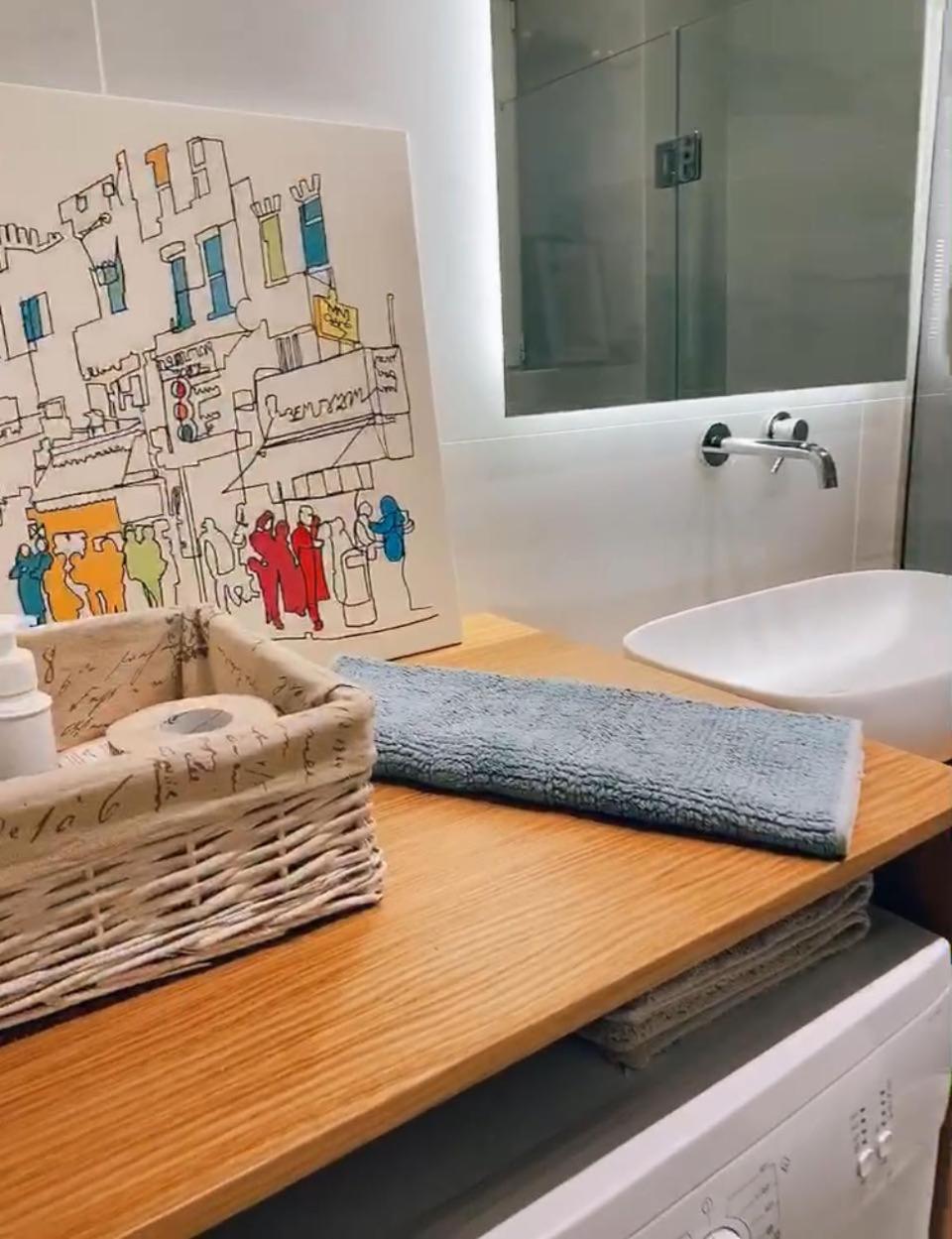 Cozy Newly Renovated 1 Bedroom Apartment In The Heart Of Афины Экстерьер фото